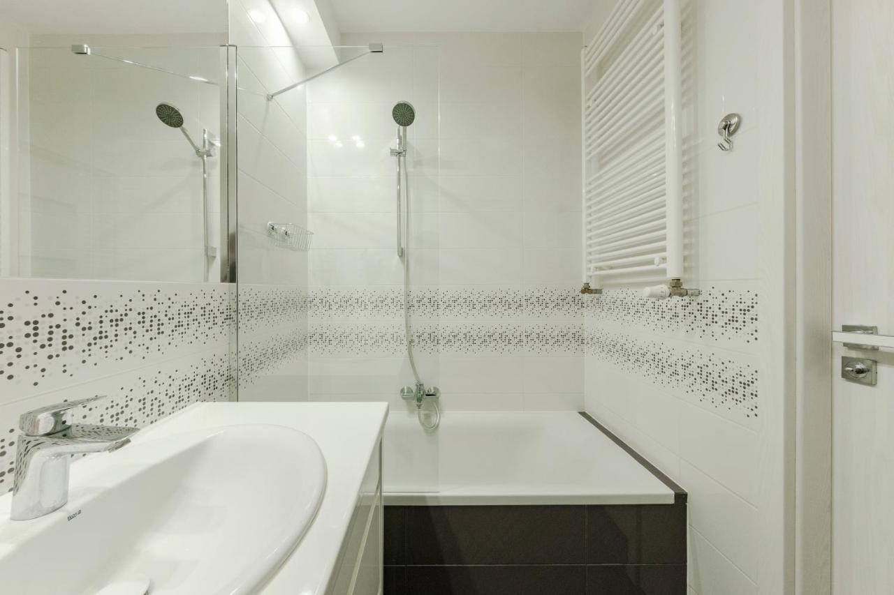 Studio Wola Apartament Kasprzaka - Wifi + Smart Tv Varšava Exteriér fotografie
